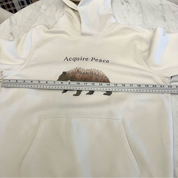 NWT embroidered Acquire Peace Forest Bear hoodie - Picture 5 of 10